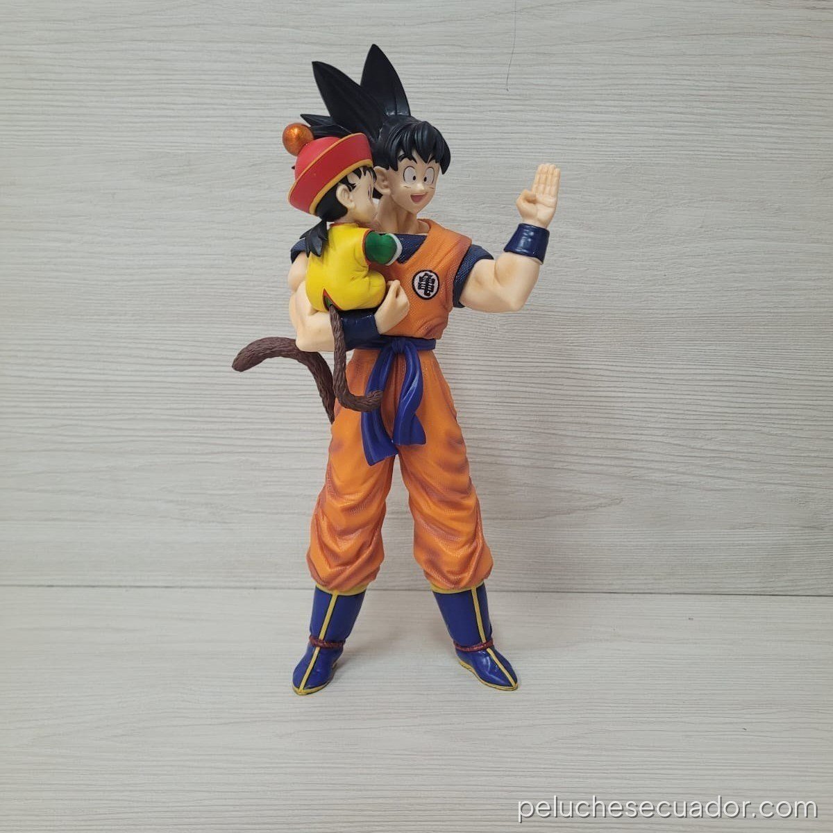 FIGURA GOKU CON GOHAN